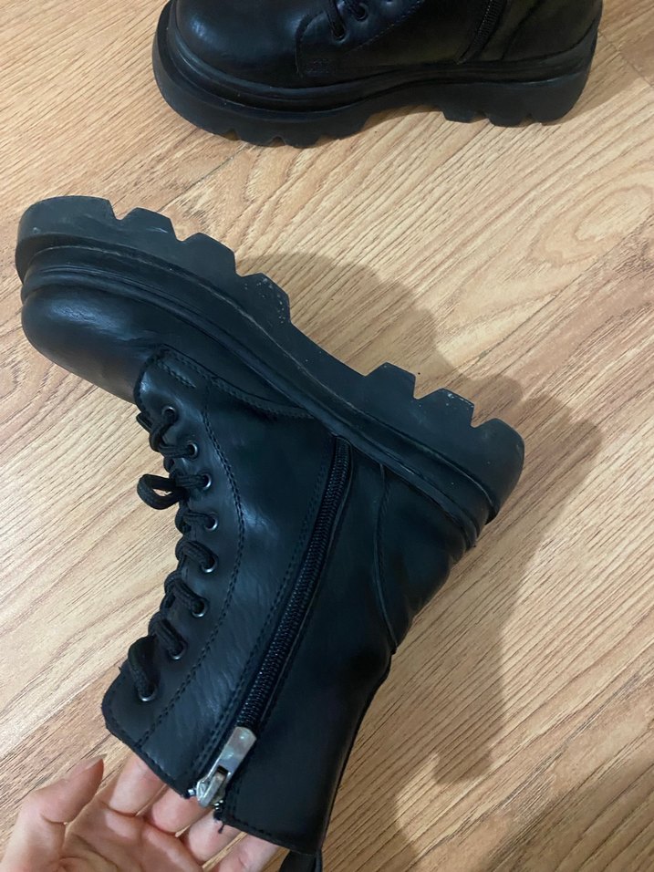 Kadın Siyah Deri Platform Bot - Görsel 4