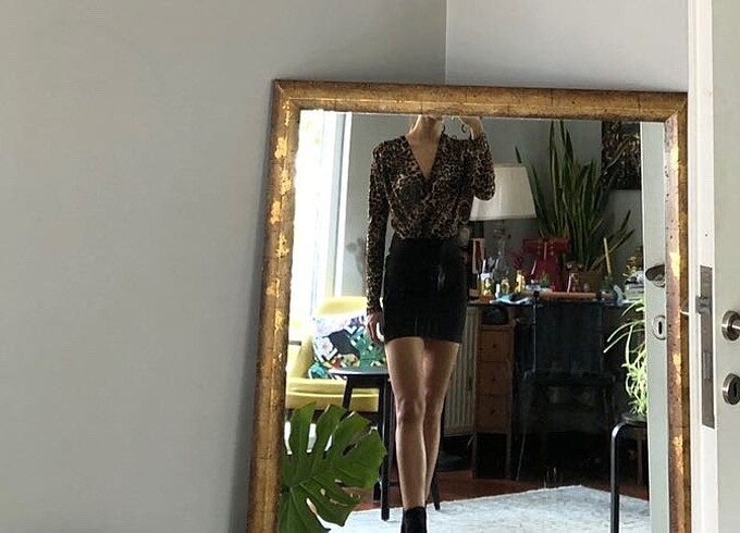 Leopar body