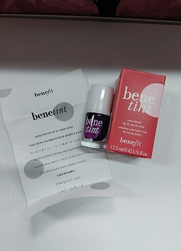 Benefit benetint