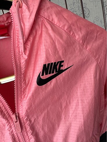 s Beden pembe Renk Nike eşofman üstü