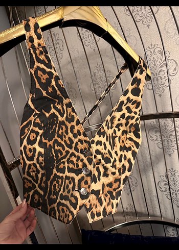 Leopar Desenli V Yakalı yelek - Görsel 4