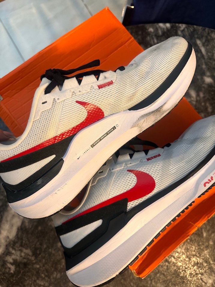 Nike Erkek Spor Koşu Ayakkabısı Beyaz - Görsel 4