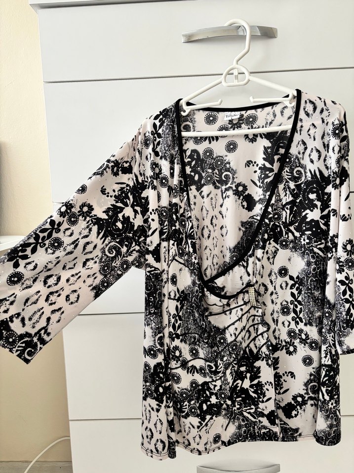 Bohem V Yaka Gri Drapeli bluz - Görsel 3