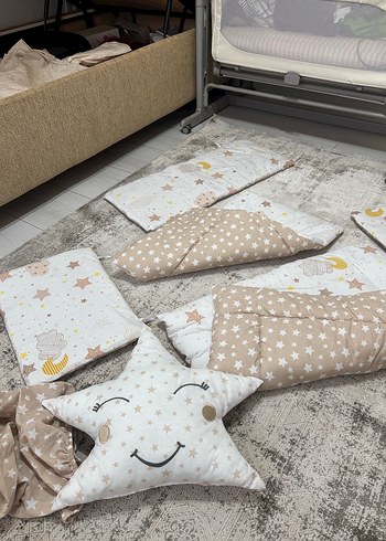Nakışlı Bej Yıldız Desenli Çocuk Uyku Seti - Görsel 3