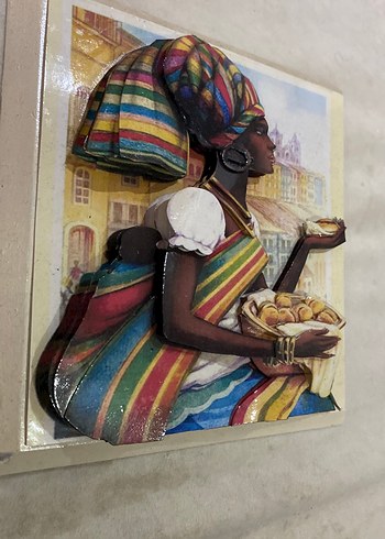 Renkli Kadın Figürlü Parlak Tablo - Görsel 2