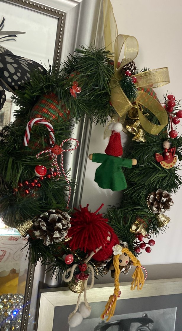 Renkli yeşil yılbaşı çelengi süsü - Görsel 2