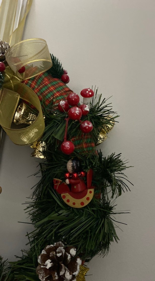 Renkli yeşil yılbaşı çelengi süsü - Görsel 5