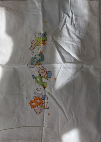 Pastel Baskılı Beyaz Çocuk Nevresim Takımı - Görsel 9