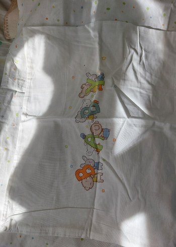 Pastel Baskılı Beyaz Çocuk Nevresim Takımı - Görsel 8