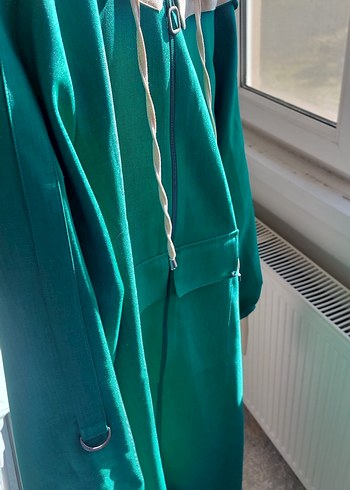 Yeşil Uzun Kadın Ceket Fermuarlı Zümra tesettür - Görsel 4