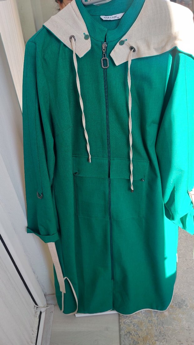 Yeşil Uzun Kadın Ceket Fermuarlı Zümra tesettür - Görsel 3