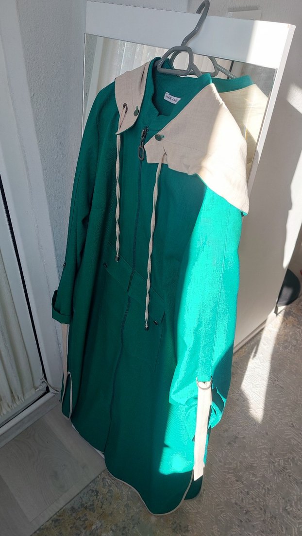 Yeşil Uzun Kadın Ceket Fermuarlı Zümra tesettür - Görsel 2