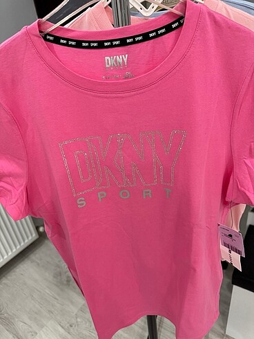 Donna Karan Tişört