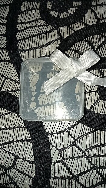 Sticker kutusu