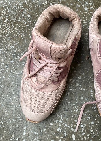 Pudra Pembe Dolgu Topuklu Bağcıklı Kadın Spor Ayakkabı