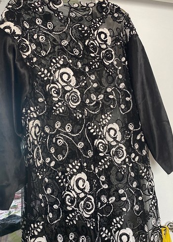 Abiye yeni ürün boy 128 cm 2 kol arası. 66 cm