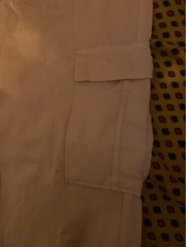 Koton Krem rengi kargo pantalın koton. M ama L da giyer