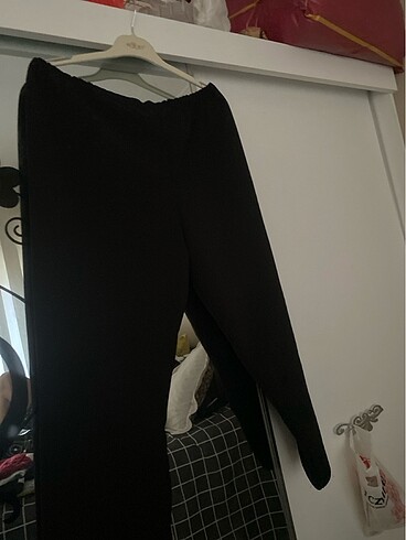 50 Beden Kumaş pant yeni dikim 120 tl. 48. 50 beden rahat