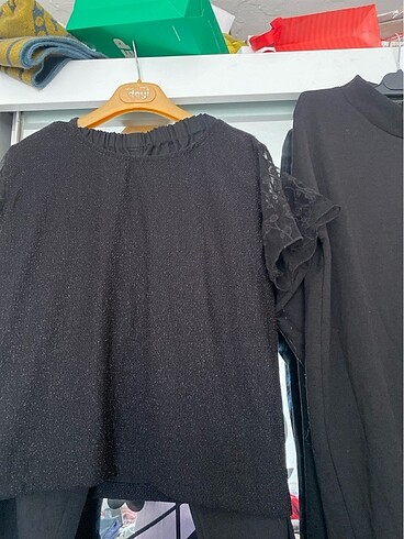 L beden keten pant sim detaylı bluz kolları dantel