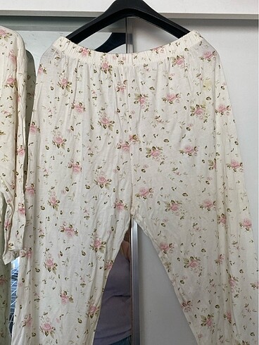 Penti Pijama tk kaliteli az kullanıldı yumuşacık penye deforme yok