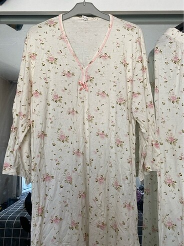 Pijama tk kaliteli az kullanıldı yumuşacık penye deforme yok