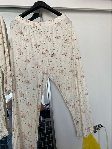 xxl Beden çeşitli Renk Pijama tk kaliteli az kullanıldı yumuşacık penye deforme yok