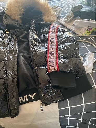 Tommy Hilfiger Mont tommy hılfiger muadili birebir aynı
