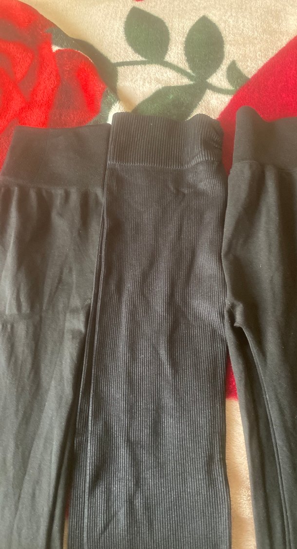 Siyah  taytlar  S M uyumlu 3 adet alana200 tl az kullanıldı - Görsel 2