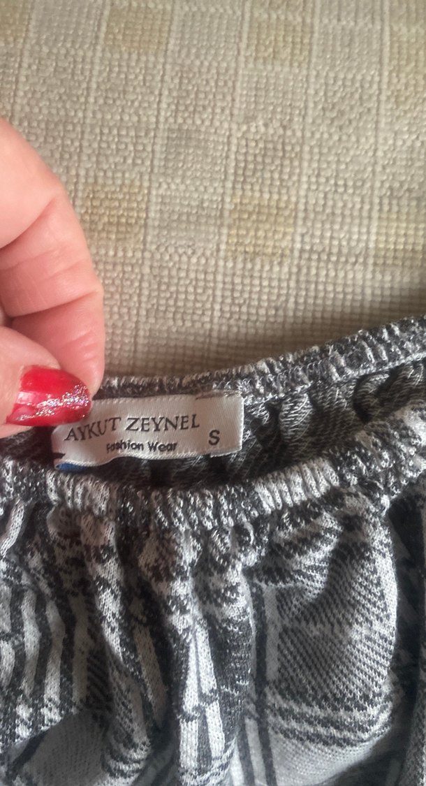 Gri Pileli Kayık Yaka Kadın Bluz pamuklu kumaş butik ürünü yeni - Görsel 5