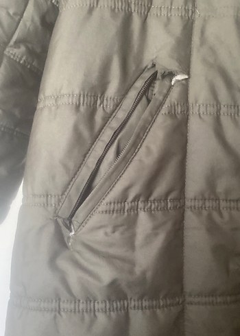 Kadın Gri Uzun Kürklü Kış Montu 42 bed ufak kusurları var - Görsel 3