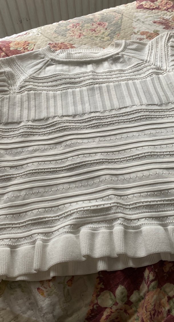 Kadın Beyaz Pilili  kısa  Kollu Triko likralı L.  XL giyer temiz - Görsel 3