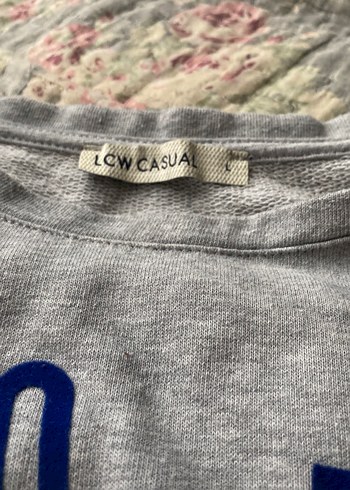 Pamuk Gri Kadın Sweatshirt Düğmeli.  Temiz kullanıldı - Görsel 3