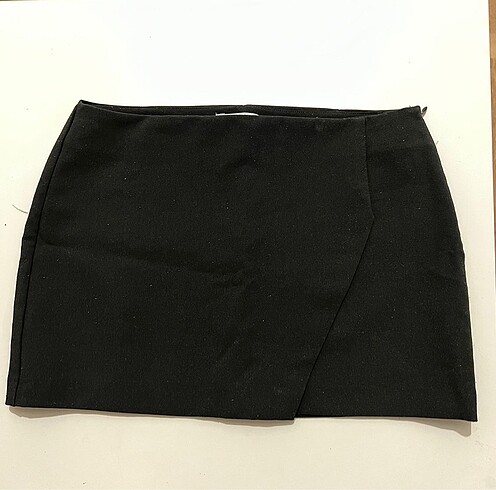 Pull&Bear Kadın Siyah Mini Etek