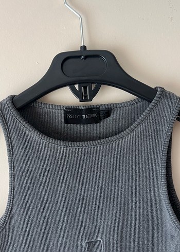 Yüksek Yakalı Gri Kolsu Elbise - Görsel 3