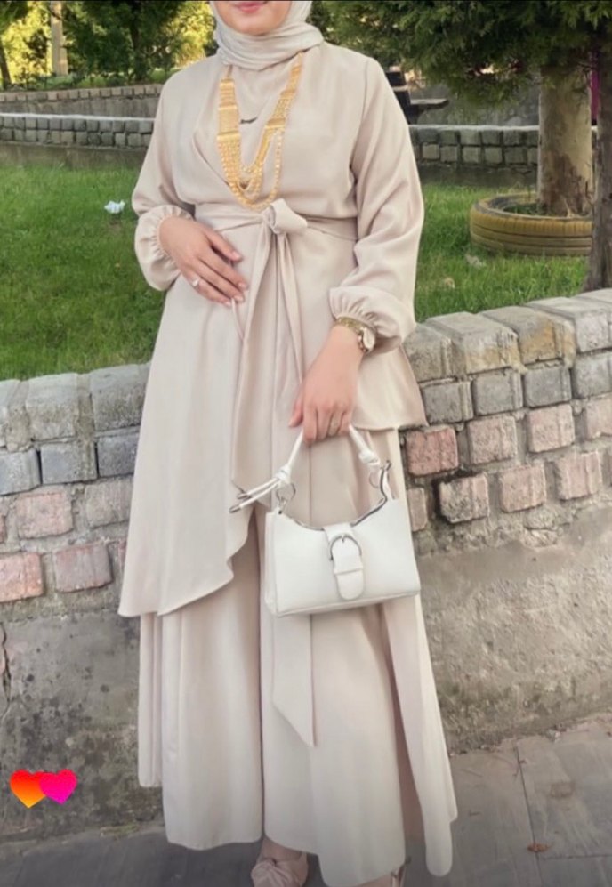 Pantolonlu Takım kemerli - Görsel 2