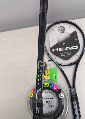 HEAD GRAVİTY PRO TENİS RAKETİ L2-L3