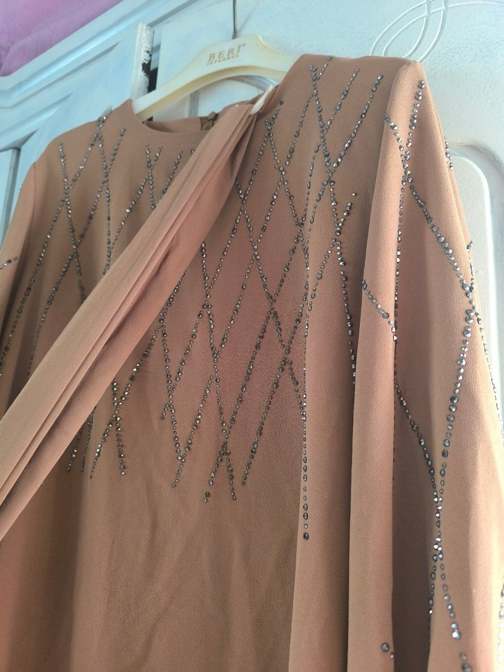 Bej İşlemeli Uzun Kollu Bohem Elbise - Görsel 4