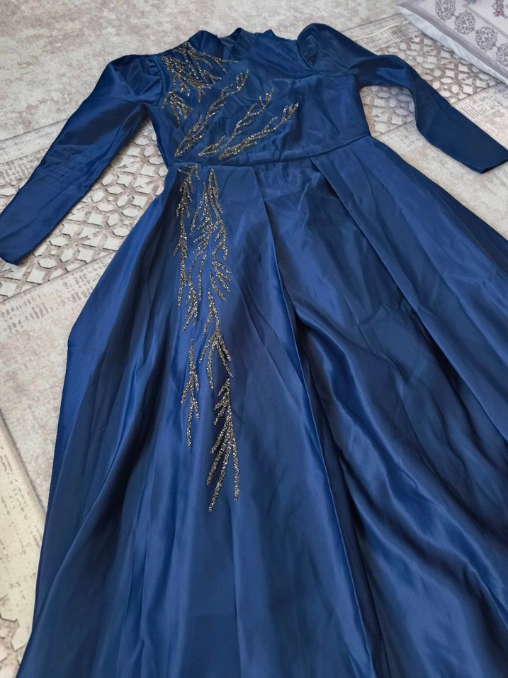 İşlemeli Lacivert Uzun Abiye Elbise - Görsel 2