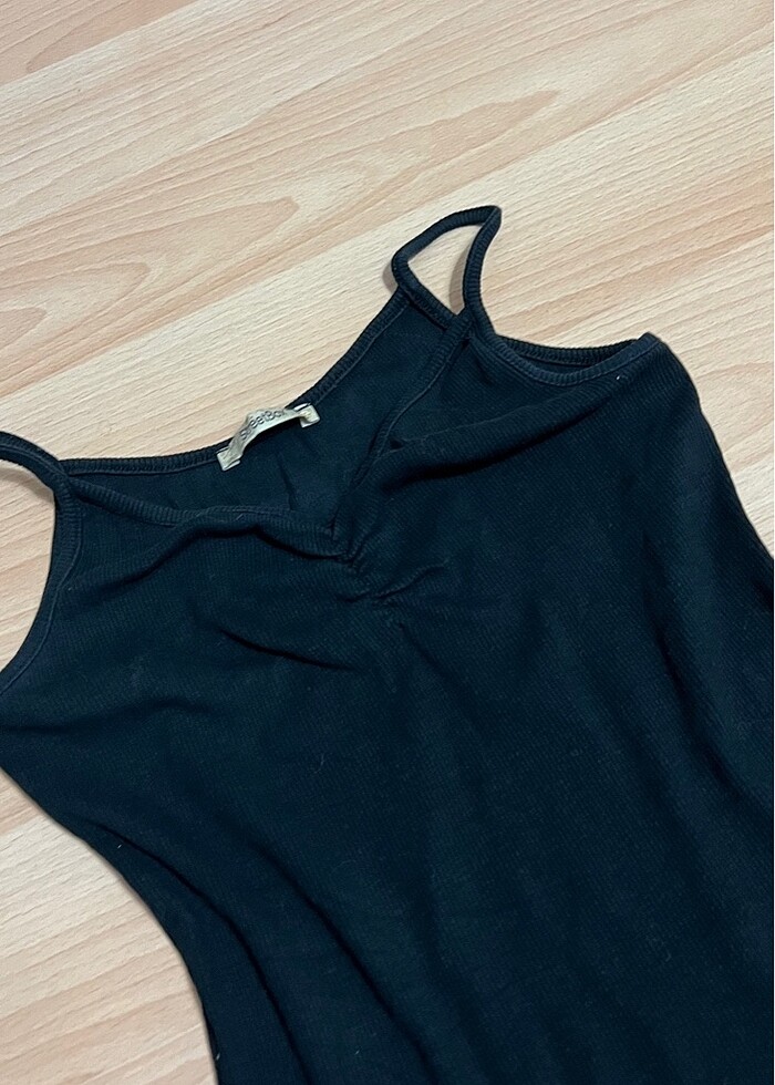 siyah askılı üst - Görsel 2