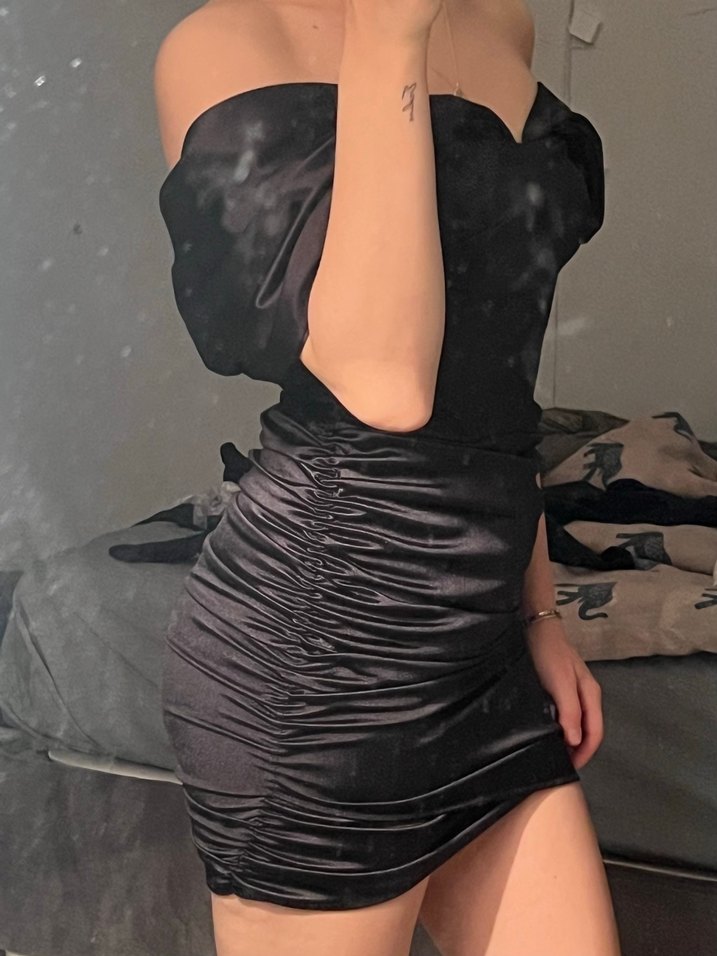 Siyah Drapeli V Yakalı Midi mini Elbise - Görsel 3