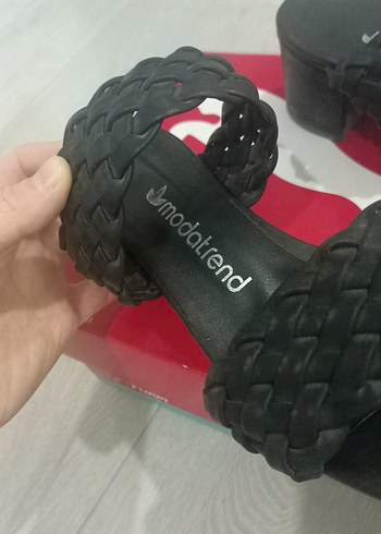 Siyah Örgü Detaylı Kadın Topuklu Terlik - Görsel 4