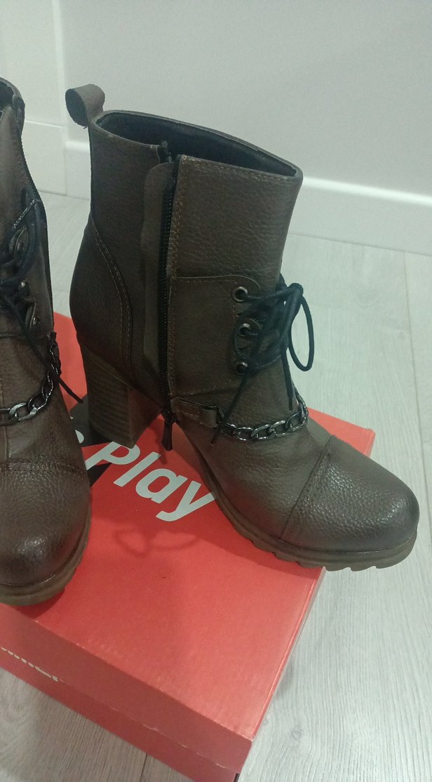 açık kahve rengi  Zincir Detaylı Deri Bot - Görsel 4