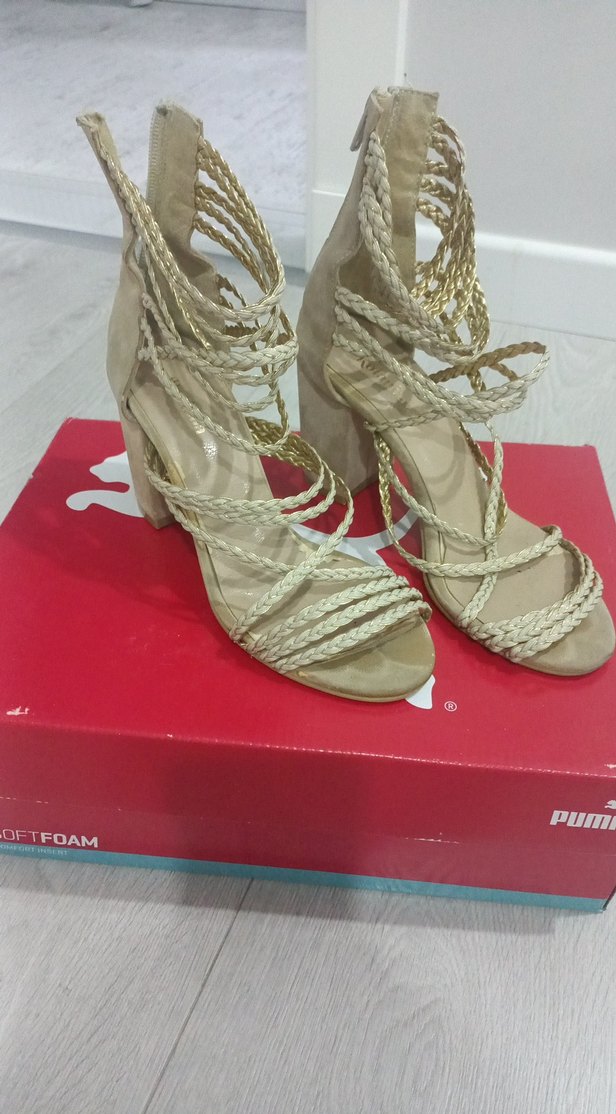 Bej Süet Bağcıklı Blok Topuklu Kadın Ayakkabı - Görsel 2