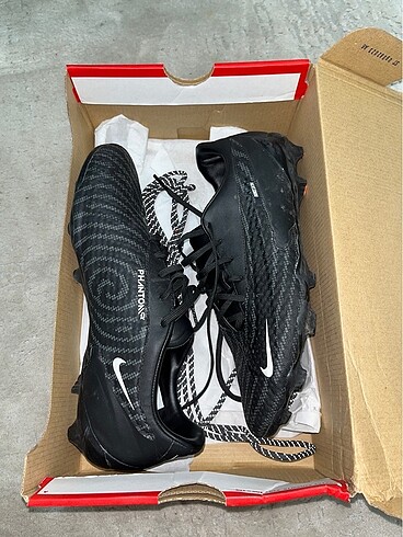 Nike Phantom Gx