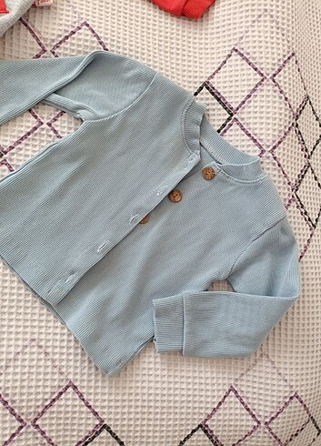 6-9 Ay Beden 3 adet fermuarlı sweatshirt 