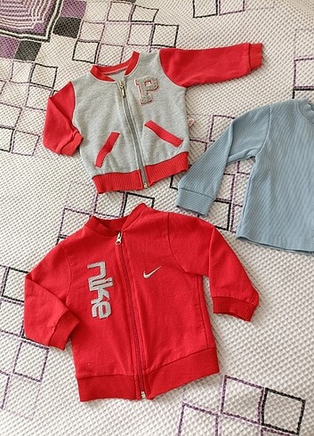 3 adet fermuarlı sweatshirt 