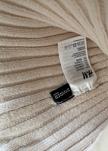 H&M krem renk dokulu bere - Görsel 2