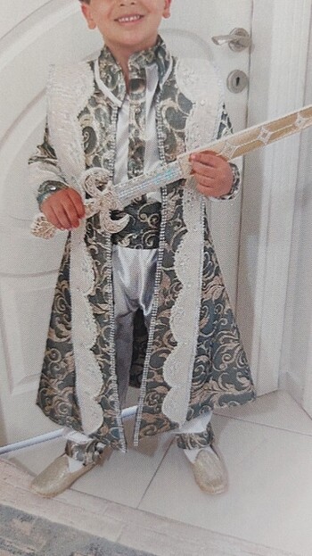 Sünnet kıyafeti 