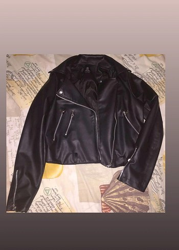 Trendyol & Milla Siyah Deri Kadın Biker Ceket