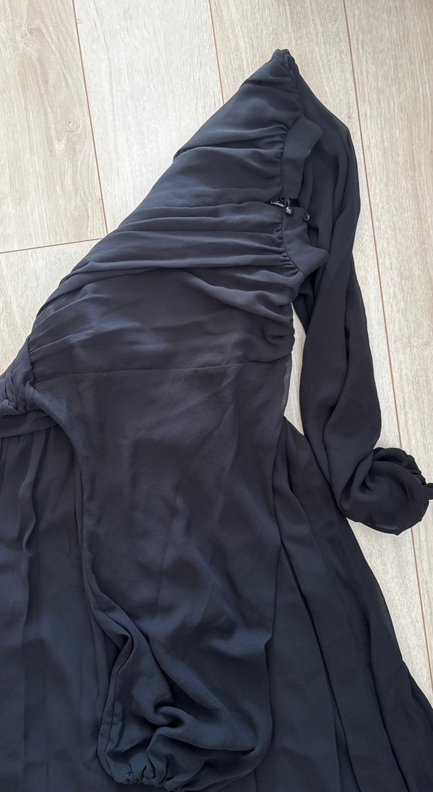 Uzun Siyah Gotik Kadın Elbise - Görsel 3